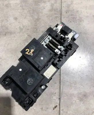 Toyota Auris E180 Relay mounting block G92Z128010