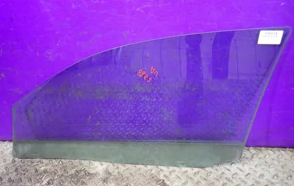 Seat Ibiza III (6L) Front door window glass four-door