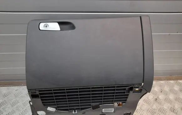 Audi A4 Allroad Glove box set 8K1857035