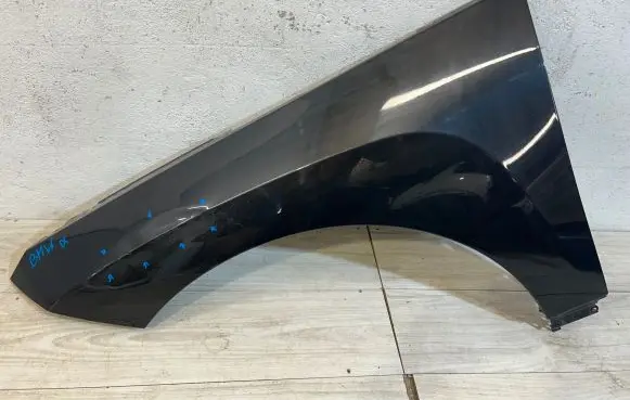 BMW iX Fender