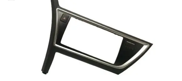 Toyota Auris E180 Panel trim