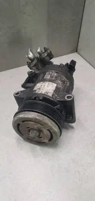 Peugeot 308 Air conditioning (A/C) compressor (pump) 981268218000