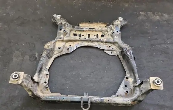 Land Rover Evoque I Front axle beam IMPRK1553677