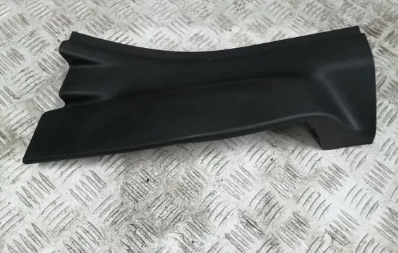 Opel Crossland X Rear sill trim cover M8240 39149159