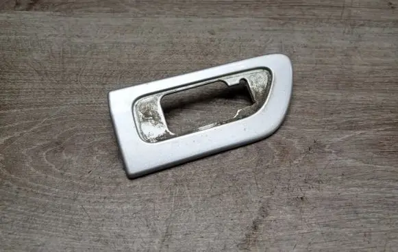 Volvo V70 Fender trim (molding) 09151910