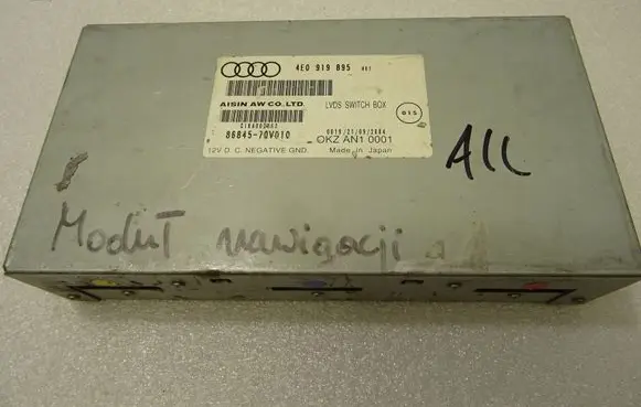 Audi A8 S8 D3 4E GPS navigation control unit/module 4E0919895