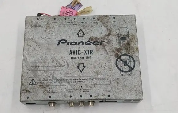KIA Carnival Sound amplifier AVICX1R CPN1952
