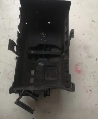 Opel Astra J Battery tray 13354420