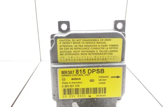 Mitsubishi Space Star Airbag control unit/module MR587815 0285001379