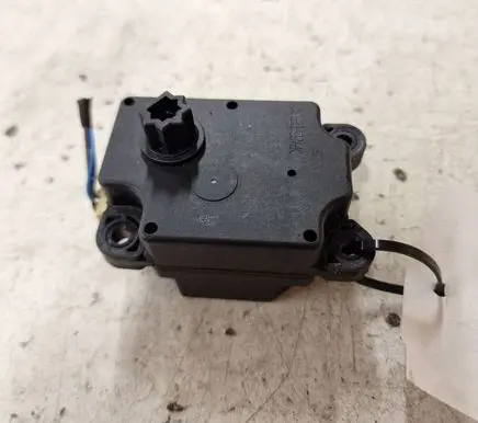 Volvo S40 Air flap motor/actuator 4N5H19E616
