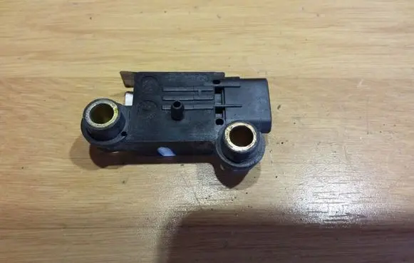 Volvo S40 Airbag deployment crash/impact sensor 30613044A