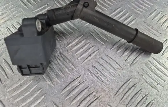 Mercedes-Benz A W176 High voltage ignition coil A2709060500 ZS0016 20121017