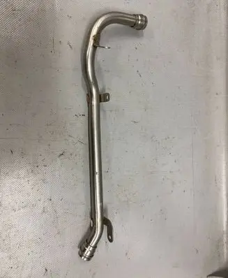 Audi Q7 4M Engine coolant pipe/hose 06E131831S