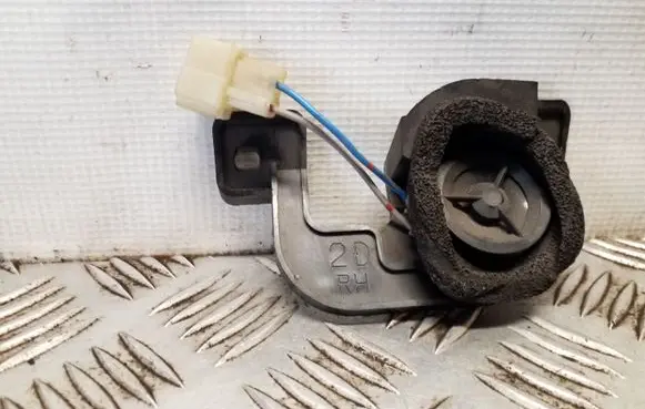 Subaru Legacy Front door high frequency speaker 86304AG200
