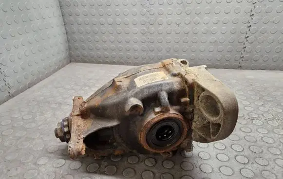 BMW X3 F25 Rear differential 7592005