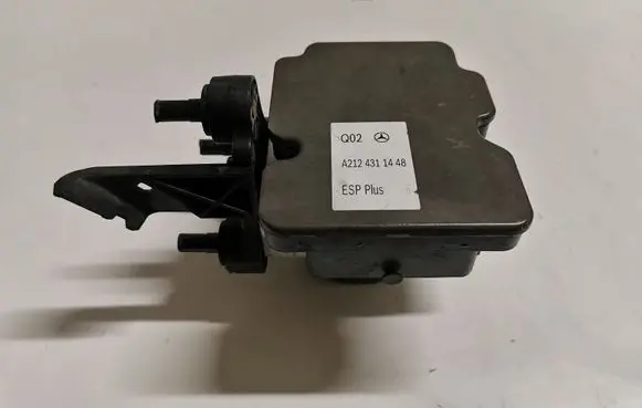 Mercedes-Benz E W212 ABS Pump A2124311448
