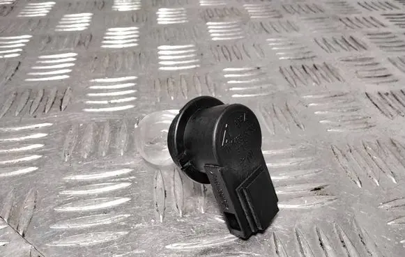Volkswagen PASSAT B6 Tail light bulb cover holder 1K6945259 32CP