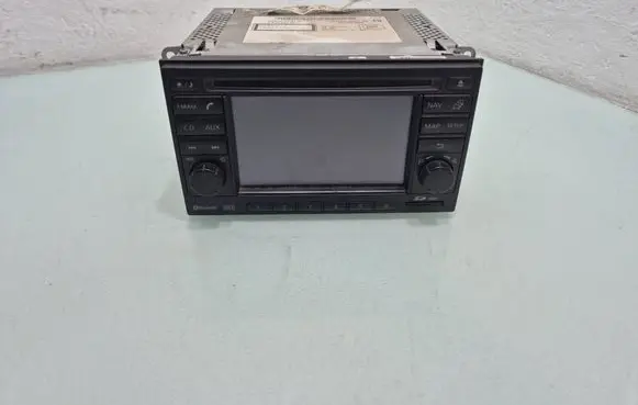 Nissan Qashqai+2 Radio/CD/DVD/GPS head unit 25915BH20C