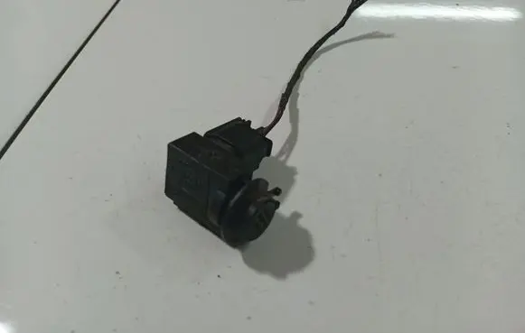 Volvo V50 Air quality sensor 4N5H19E906AA