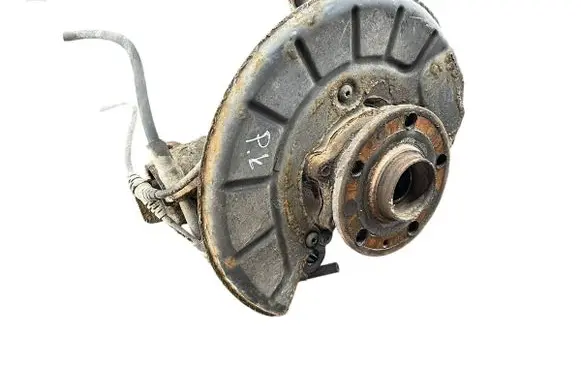 Skoda Octavia Mk2 (1Z) Front wheel hub spindle knuckle 1K0407255AA 5K0498621