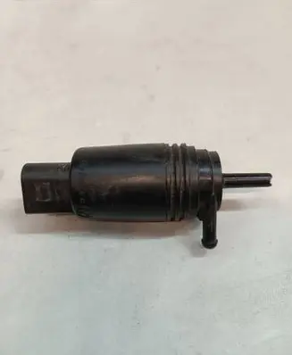 BMW 5 E60 E61 Windscreen/windshield washer pump 67128377612