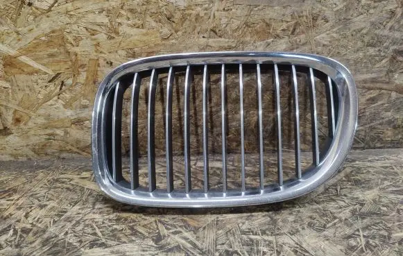 BMW 7 F01 F02 F03 F04 Front bumper upper radiator grill 10627110 51137211657