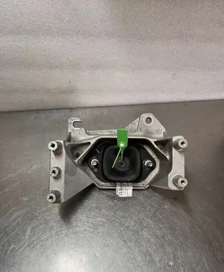 Renault Austral Engine mount vacuum valve 112534185R