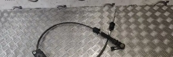 Gear shift cable linkage
