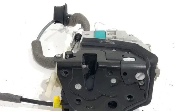 Audi Q5 SQ5 Front door lock 8X1837016C