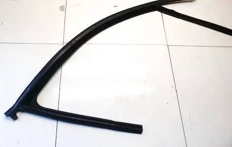 Skoda Superb B6 (3T) Rubber seal front coupe door 3t0837432