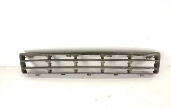 Volkswagen Golf IV Front bumper lower grill 1J0853677D