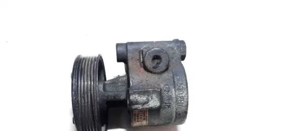 Renault Megane III Power steering pump 7700840106 7700840801c