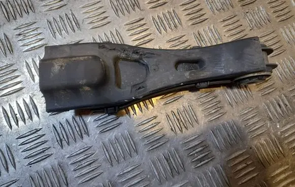 Mercedes-Benz CLA C117 X117 W117 Rear control arm A2463500053 A2463520788 A2463520888