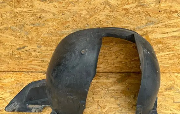 Seat Alhambra (Mk2) Front wheel arch liner splash guards 7N0805912