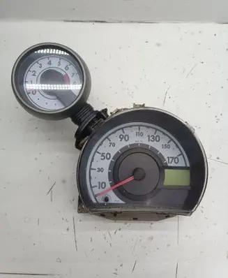 Toyota Aygo AB10 Speedometer (instrument cluster) 838000H010