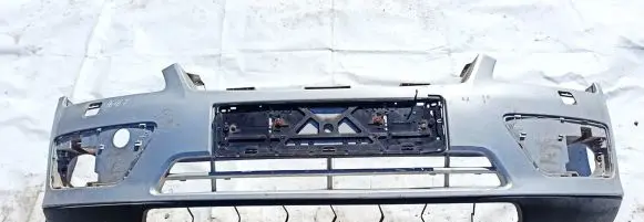 Ford Focus Front bumper Sidabrine