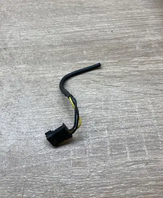 BMW 5 F10 F11 Plug wire 8377234