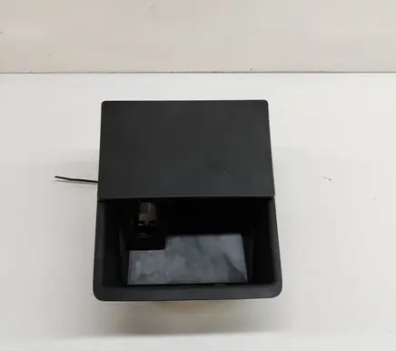 Mercedes-Benz GLE W167 Glove box A1676801205