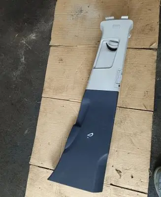 Audi Q7 4L (A) pillar trim 4L0819