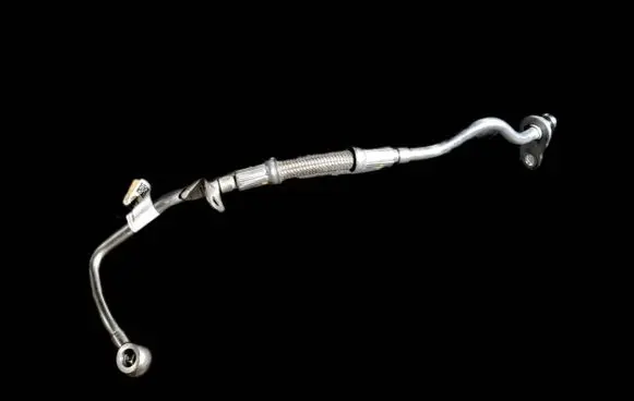 BMW M5 F90 Oil cooling pipe 7934655
