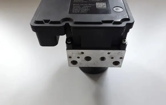 Land Rover Evoque I ABS Pump 28526460123