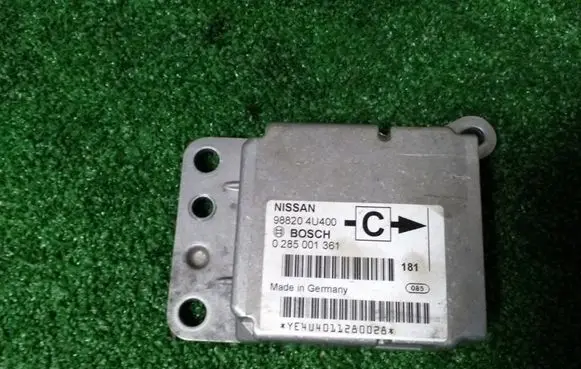 Nissan Almera Tino Airbag control unit/module 0285001361 988204U400