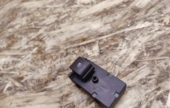Cadillac XTS Electric window control switch 9060226