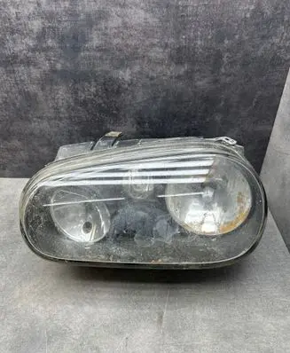 Volkswagen Golf IV Headlight/headlamp