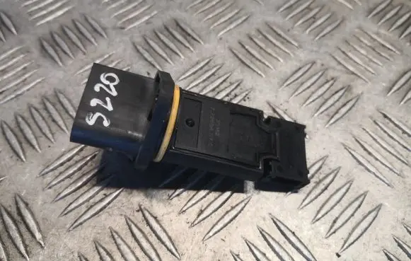 Mercedes-Benz S W220 Mass air flow meter 6110940048 A6110940048