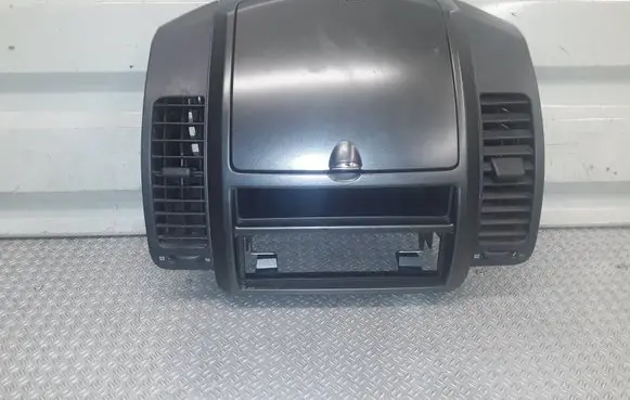 Nissan Note (E11) Glove box P10381A2770009