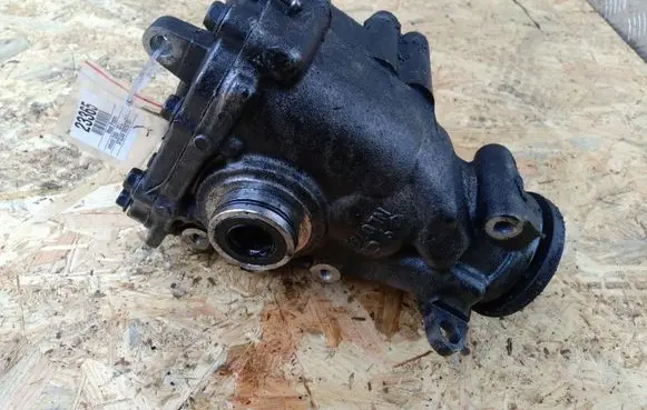 Infiniti Q50 Front differential 