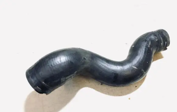 Opel Zafira A Intercooler hose/pipe 55559702