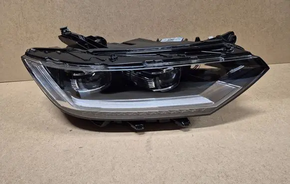 Volkswagen PASSAT B8 Headlight/headlamp 3G1941082H