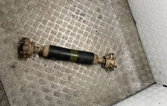Mitsubishi Pajero Rear driveshaft/prop shaft 